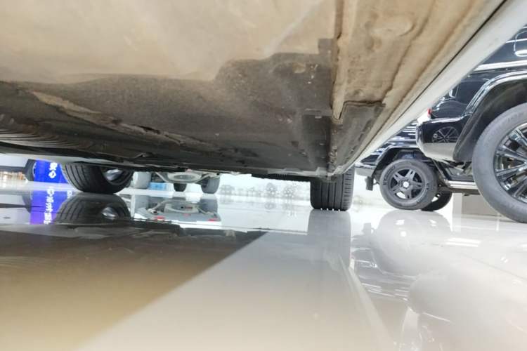 Used Audi A4L 2020 45 TFSI quattro Prestige Dynamic Edition Left Side Sill