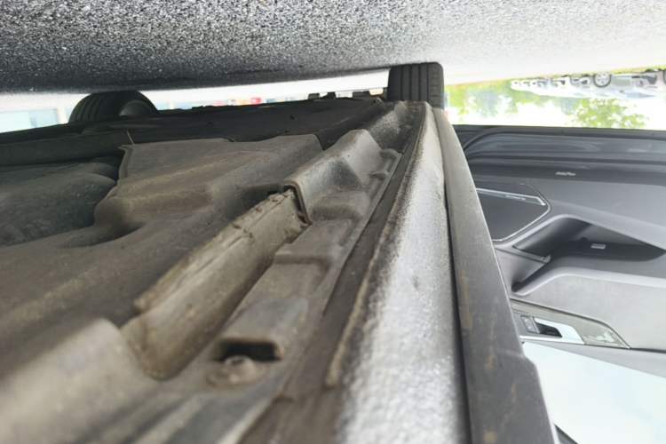 Used Audi A4L 2020 40 TFSI quattro Luxury Dynamic Model Left Side Sill