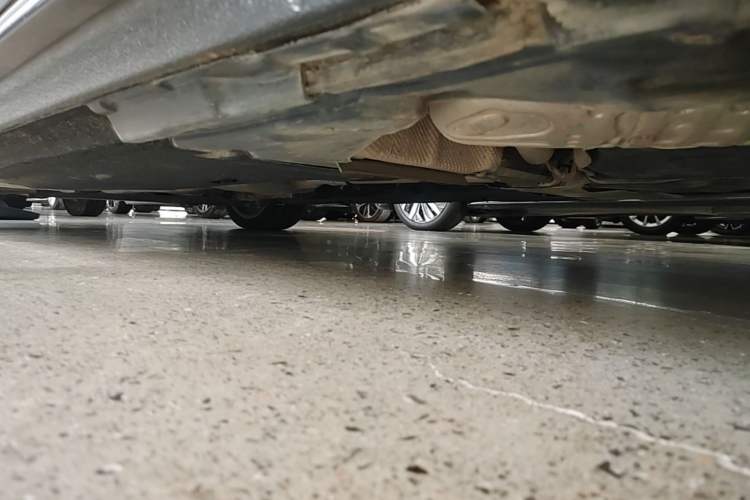 Used Audi A4L 2020 40 TFSI Fashionable and Elegant Model Left Side Sill