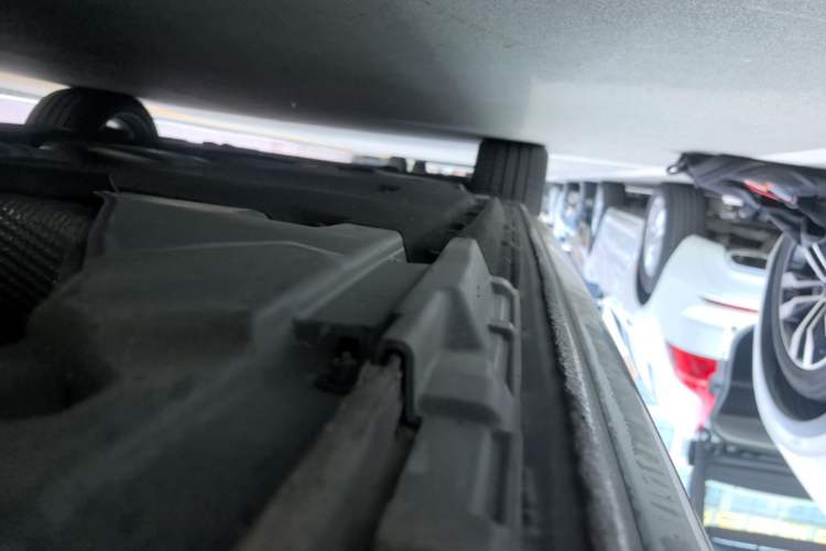Used Audi A4L 2020 40 TFSI Fashion Dynamic Model Left Side Sill