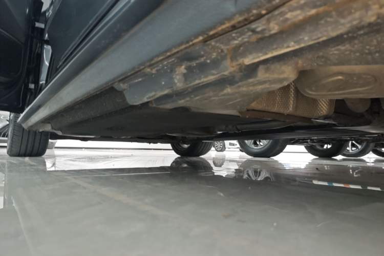 Used Audi A4L 2020 40 TFSI Fashion Dynamic Model Left Side Sill