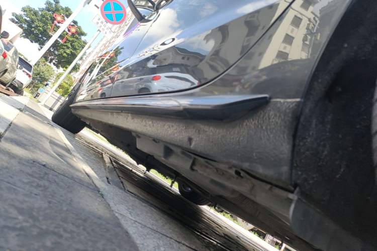 Used Audi A4L 2020 40 TFSI Luxury Dynamic Model Left Side Sill