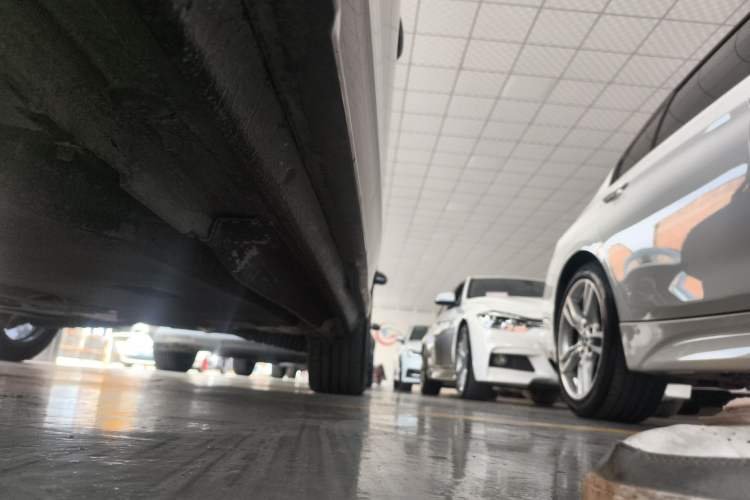 Used Audi A4L 2020 40 TFSI Fashion Dynamic Model Left Side Sill