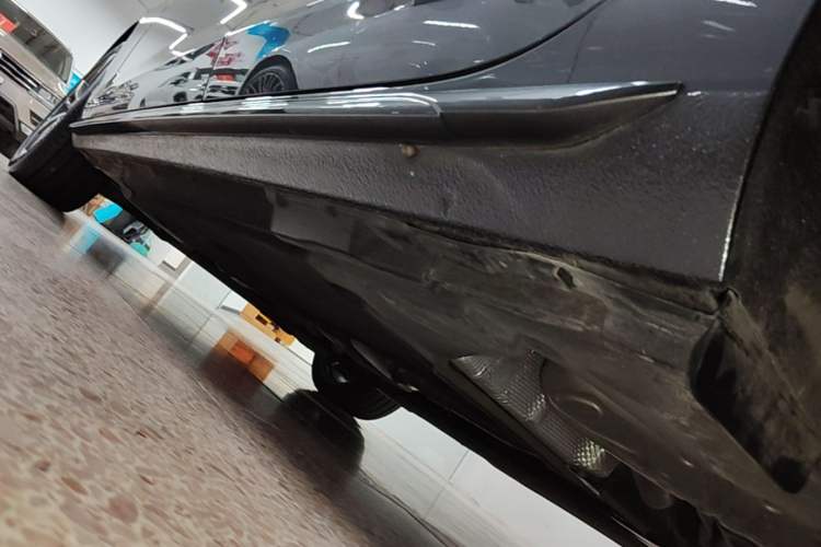 Used Audi A4L 2020 40 TFSI Fashion Dynamic Model Left Side Sill