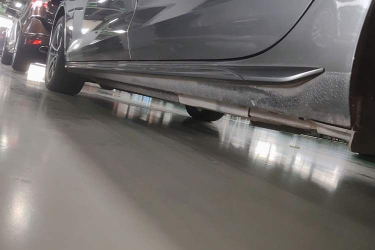Used Audi A4L 2020 40 TFSI Fashion Dynamic Model Left Side Sill