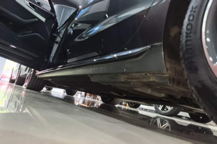 Used Audi A4L 2020 40 TFSI Fashion Dynamic Model Left Side Sill