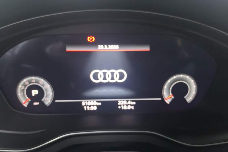 Used Audi A4L 2020 40 TFSI Luxury Dynamic Model Odometer Close Up