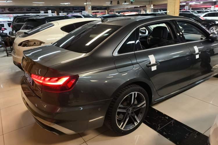 Used Audi A4L 2020 40 TFSI Luxury Dynamic Model Rear Right 45 Deg