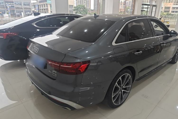 Used Audi A4L 2020 40 TFSI quattro Luxury Dynamic Model Rear Right 45 Deg