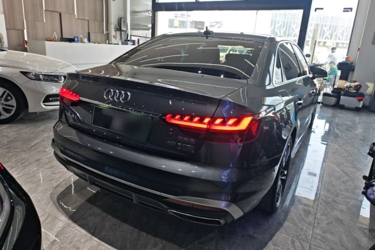 Used Audi A4L 2020 40 TFSI quattro Luxury Dynamic Model Rear Right 45 Deg