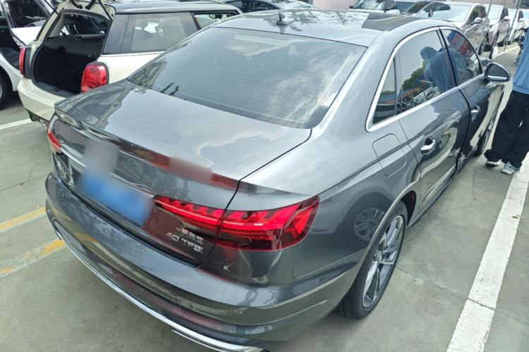 Used Audi A4L 2020 40 TFSI Fashionable and Elegant Model Rear Right 45 Deg