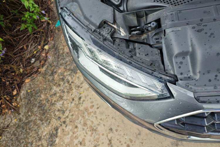 Used Audi A4L 2020 40 TFSI quattro Luxury Dynamic Model Right Front Headlight