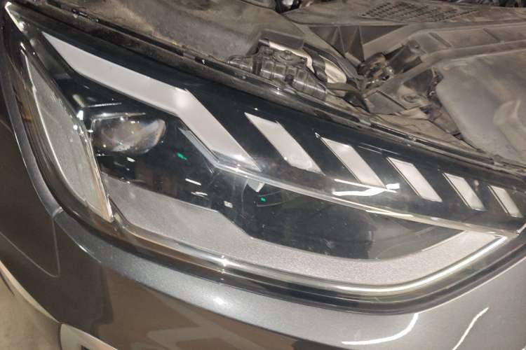 Used Audi A4L 2020 40 TFSI Luxury Dynamic Model Right Front Headlight