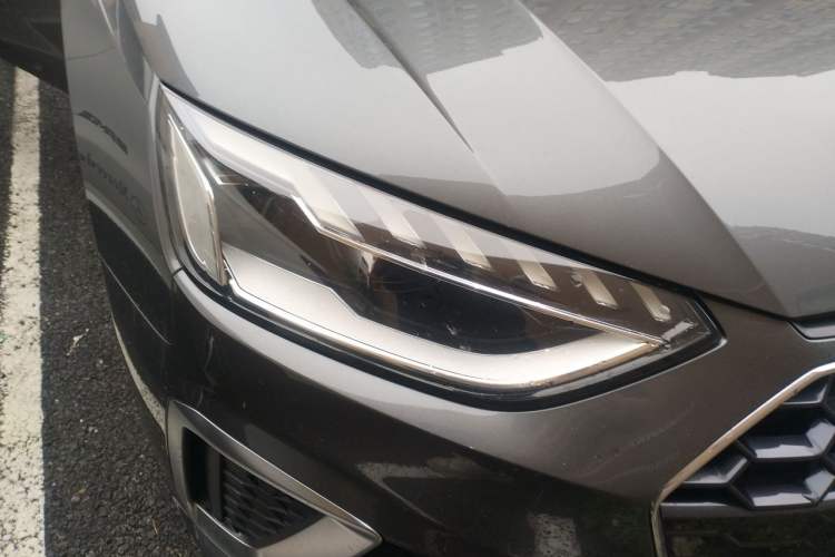 Used Audi A4L 2020 40 TFSI Fashion Dynamic Model Right Front Headlight
