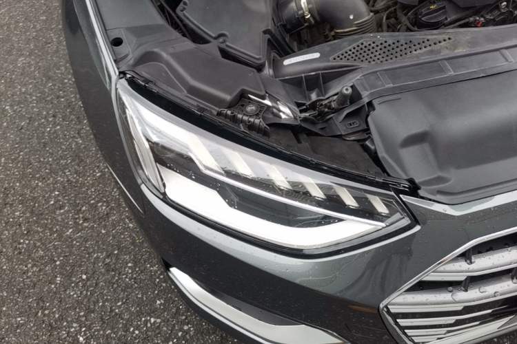 Used Audi A4L 2020 40 TFSI Fashionable and Elegant Model Right Front Headlight