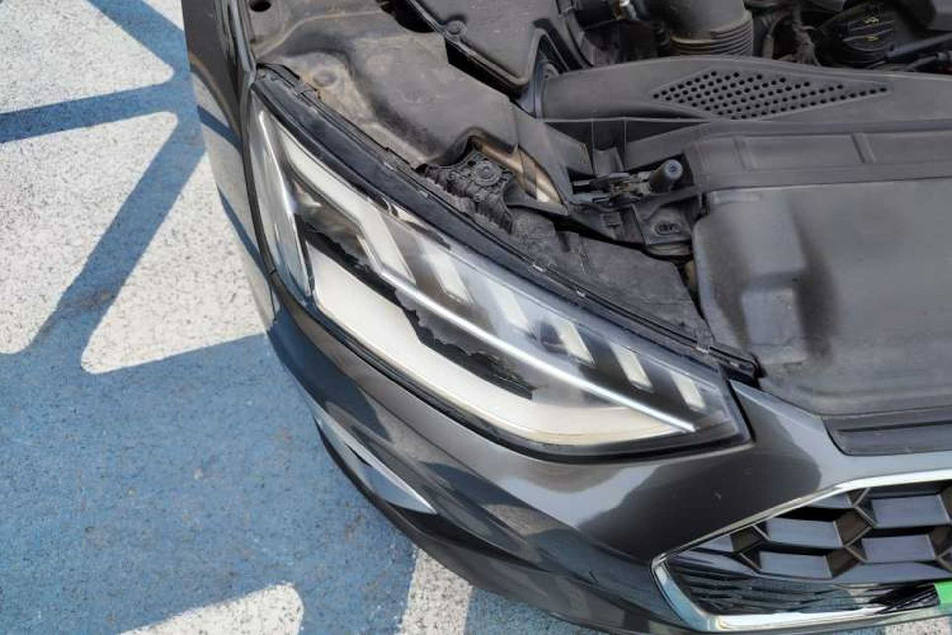 Used Audi A4L 2020 40 TFSI Fashion Dynamic Model Right Front Headlight
