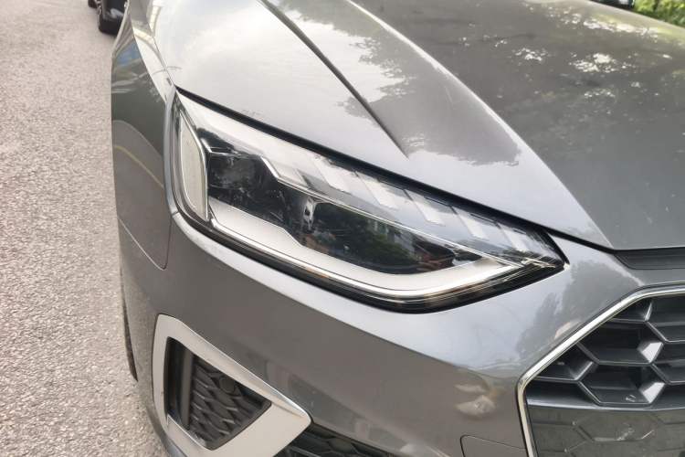 Used Audi A4L 2020 40 TFSI Fashion Dynamic Model Right Front Headlight
