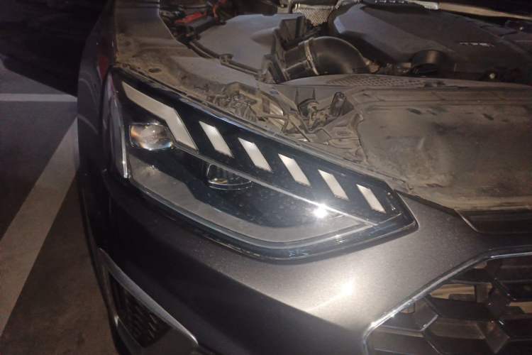Used Audi A4L 2020 40 TFSI Luxury Dynamic Model Right Front Headlight