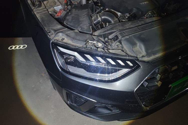 Used Audi A4L 2020 40 TFSI Fashion Dynamic Model Right Front Headlight