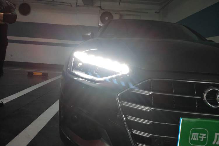 Used Audi A4L 2020 40 TFSI Luxury Prestige Edition Right Front Headlight