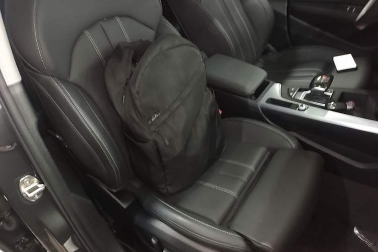 Used Audi A4L 2020 40 TFSI Fashion Dynamic Model Right Front Seat