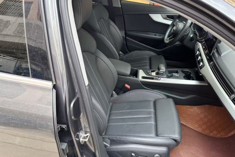 Used Audi A4L 2020 40 TFSI Fashion Dynamic Model Right Front Seat