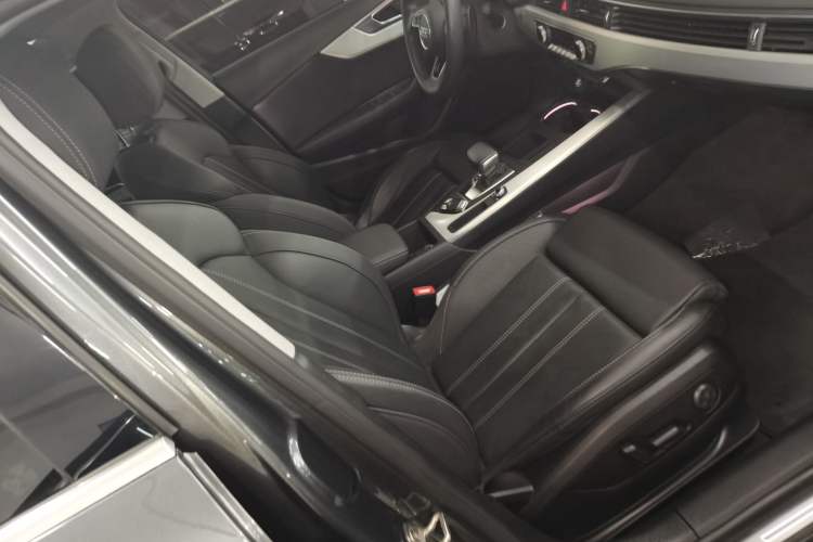 Used Audi A4L 2020 40 TFSI Fashion Dynamic Model Right Front Seat