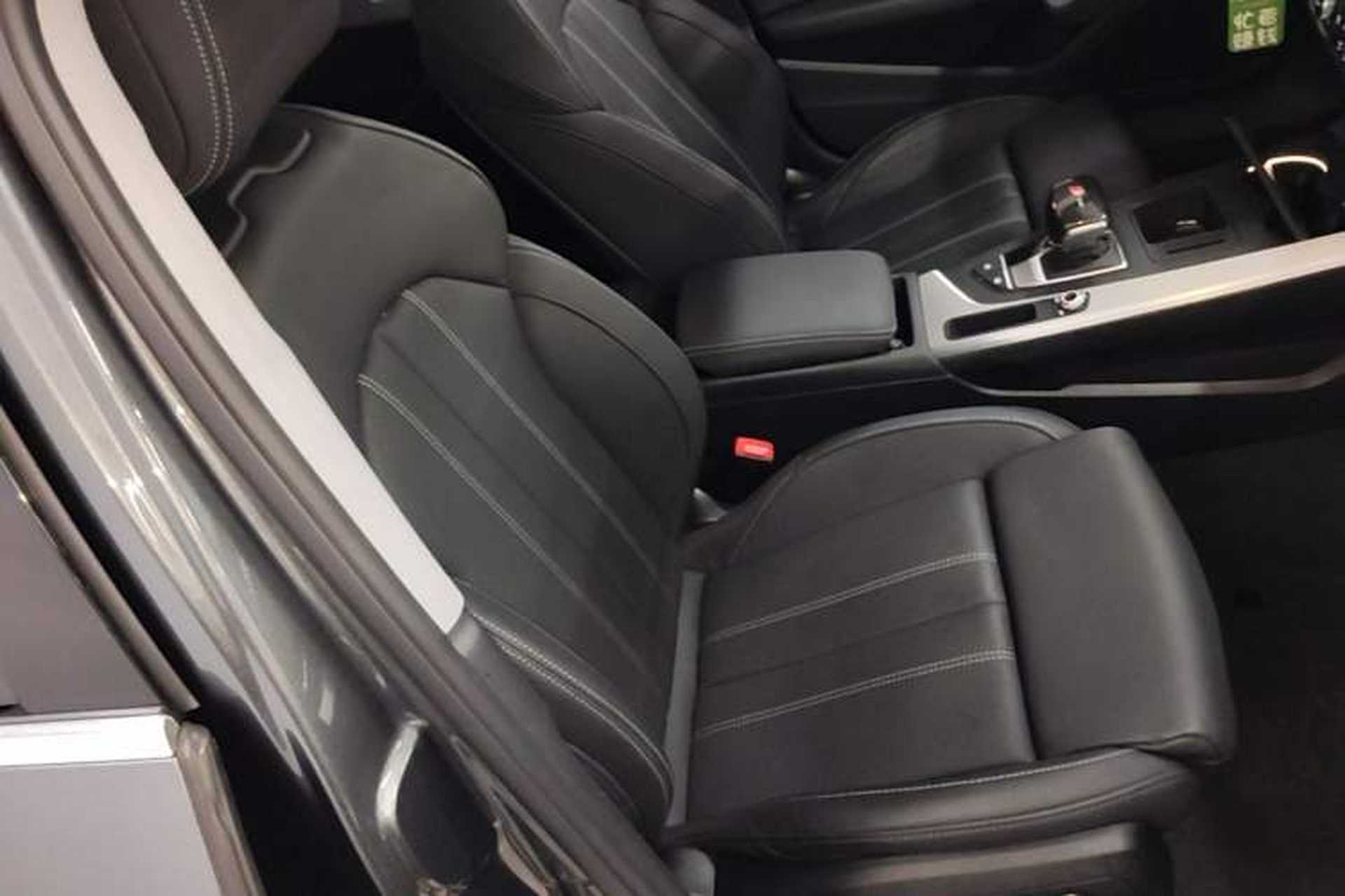 Used Audi A4L 2020 40 TFSI Fashion Dynamic Model Right Front Seat