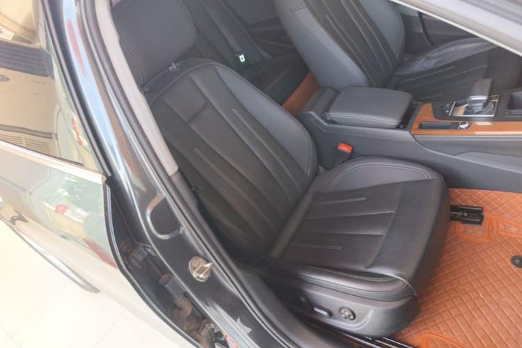 Used Audi A4L 2020 40 TFSI Luxury Prestige Edition Right Front Seat
