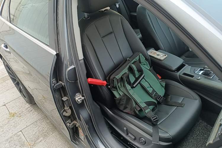Used Audi A4L 2020 40 TFSI Fashion Dynamic Model Right Front Seat