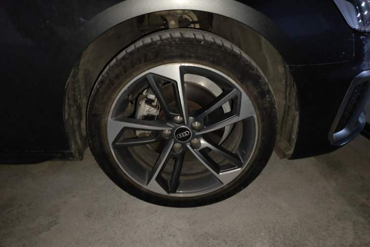 Used Audi A4L 2020 40 TFSI Fashion Dynamic Model Right Front Wheel Hub
