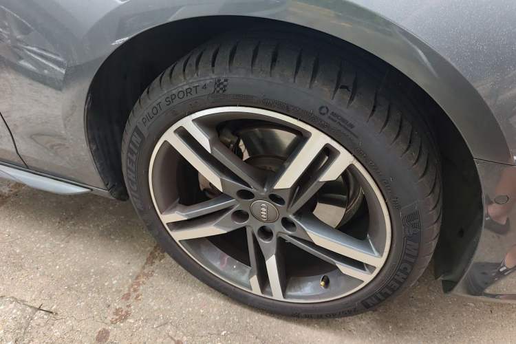 Used Audi A4L 2020 40 TFSI Fashion Dynamic Model Right Front Wheel Hub