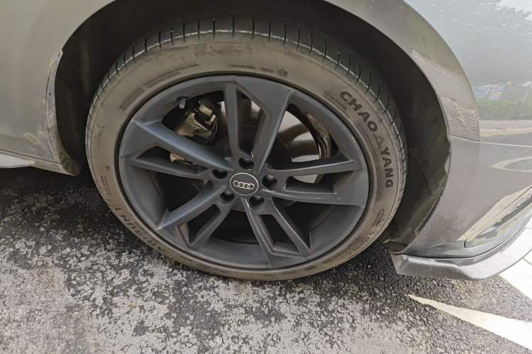 Used Audi A4L 2020 40 TFSI Fashion Dynamic Model Right Front Wheel Hub