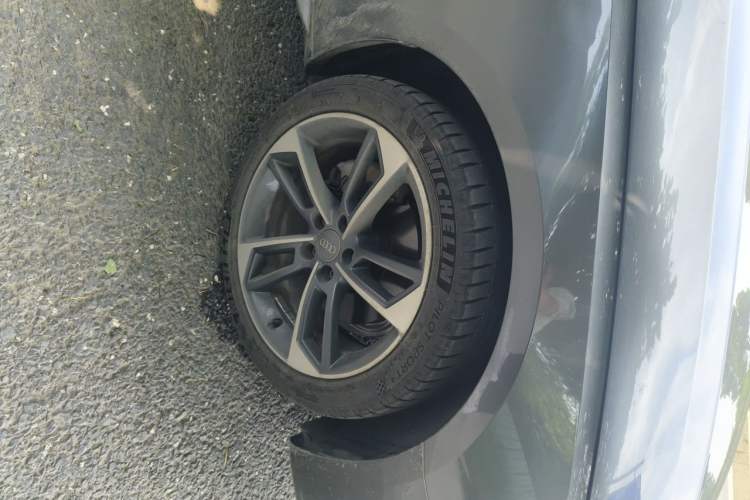 Used Audi A4L 2020 40 TFSI Fashion Dynamic Model Right Front Wheel Hub
