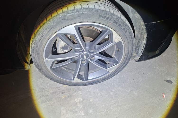 Used Audi A4L 2020 40 TFSI Fashion Dynamic Model Right Front Wheel Hub