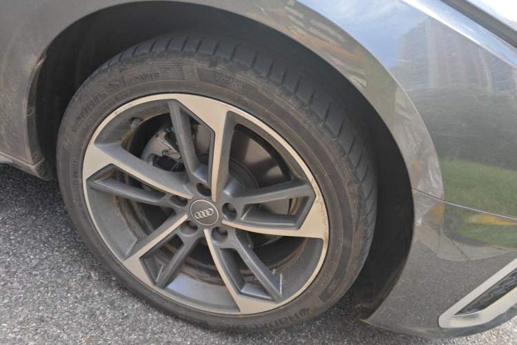 Used Audi A4L 2020 40 TFSI Fashion Dynamic Model Right Front Wheel Hub