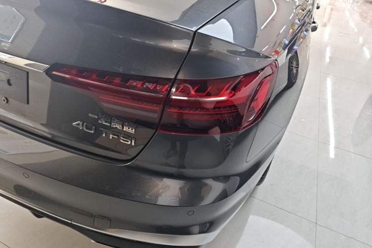 Used Audi A4L 2020 40 TFSI Fashion Dynamic Model Right Rear Taillight