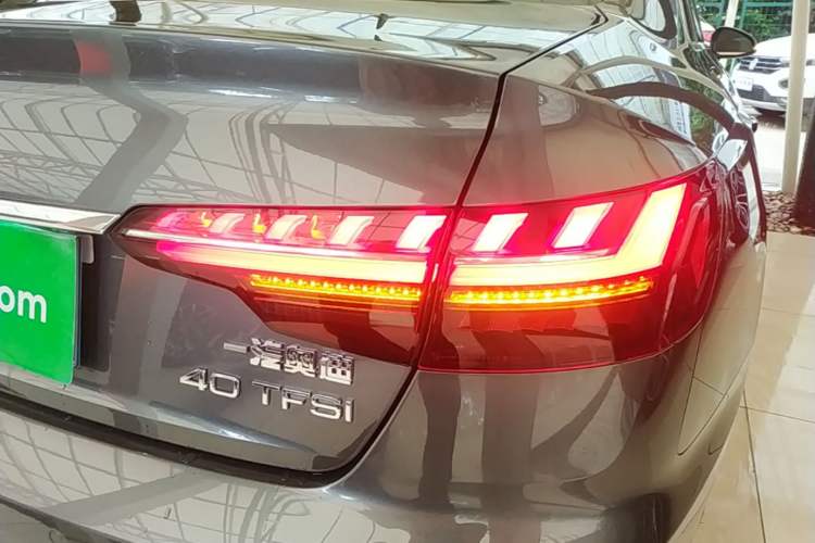Used Audi A4L 2020 40 TFSI Fashion Dynamic Model Right Rear Taillight