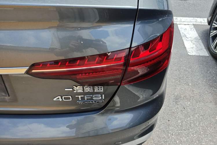 Used Audi A4L 2020 40 TFSI quattro Luxury Dynamic Model Right Rear Taillight