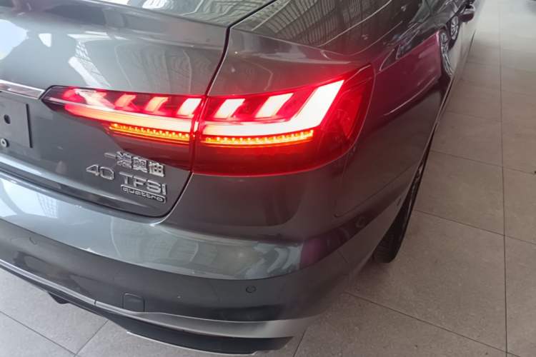 Used Audi A4L 2020 40 TFSI quattro Luxury Dynamic Model Right Rear Taillight