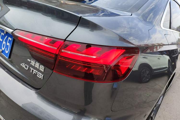 Used Audi A4L 2020 40 TFSI Luxury Dynamic Model Right Rear Taillight