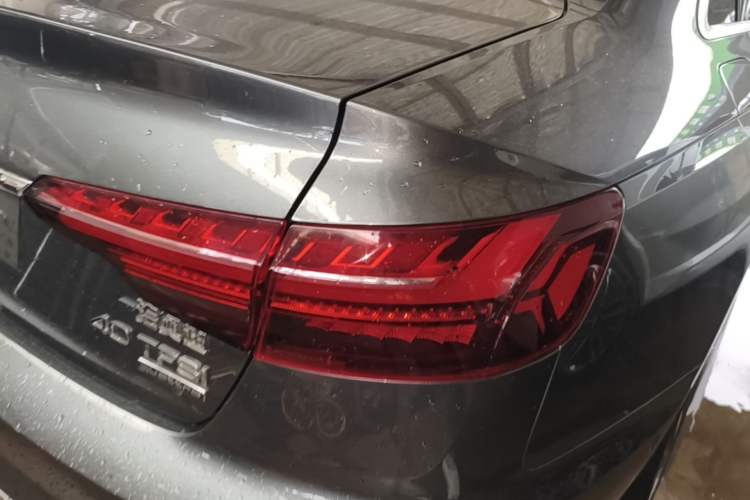 Used Audi A4L 2020 40 TFSI quattro Luxury Dynamic Model Right Rear Taillight