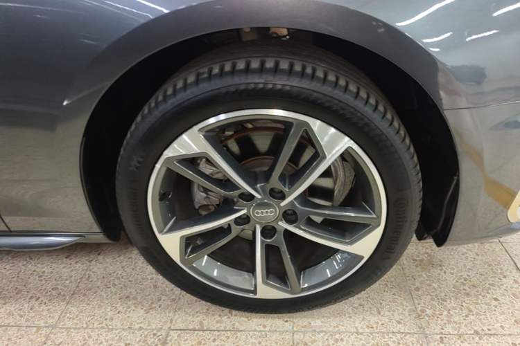 Used Audi A4L 2020 40 TFSI Fashion Dynamic Model Right Rear Wheel Hub
