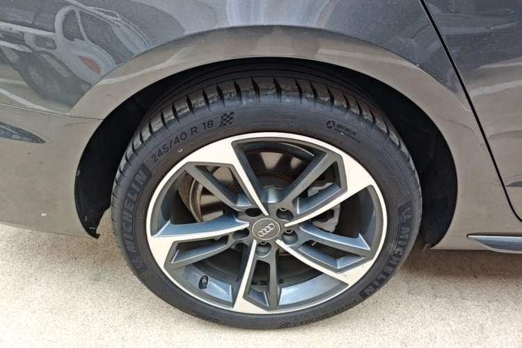 Used Audi A4L 2020 40 TFSI Fashion Dynamic Model Right Rear Wheel Hub