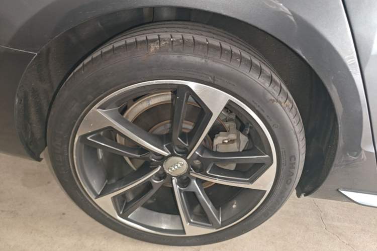 Used Audi A4L 2020 40 TFSI Fashion Dynamic Model Right Rear Wheel Hub