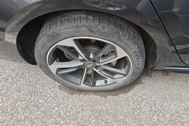 Used Audi A4L 2020 40 TFSI Fashion Dynamic Model Right Rear Wheel Hub