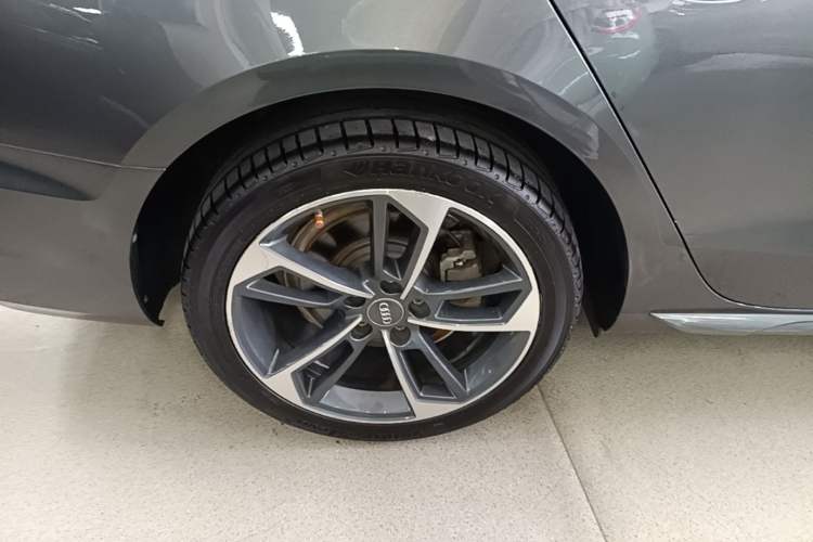 Used Audi A4L 2020 40 TFSI Fashion Dynamic Model Right Rear Wheel Hub