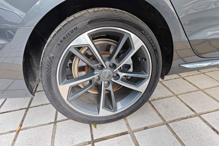 Used Audi A4L 2020 40 TFSI Fashion Dynamic Model Right Rear Wheel Hub