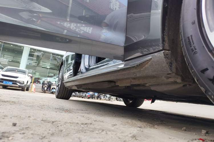 Used Audi A4L 2020 40 TFSI Luxury Dynamic Model Right Side Sill