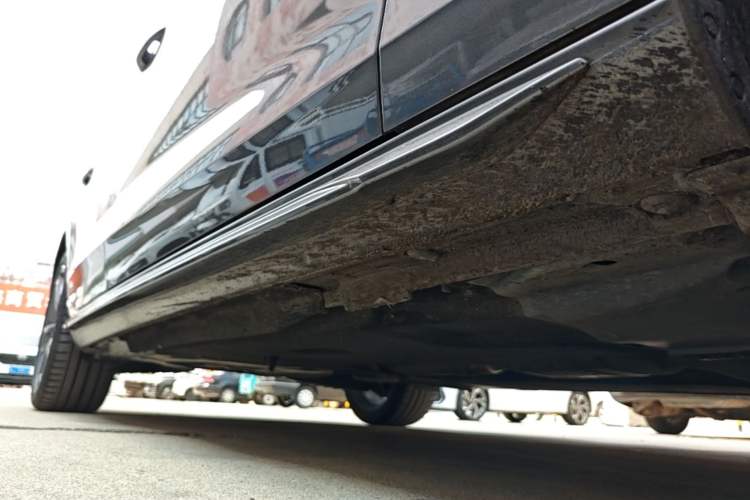 Used Audi A4L 2020 40 TFSI Fashion Dynamic Model Right Side Sill